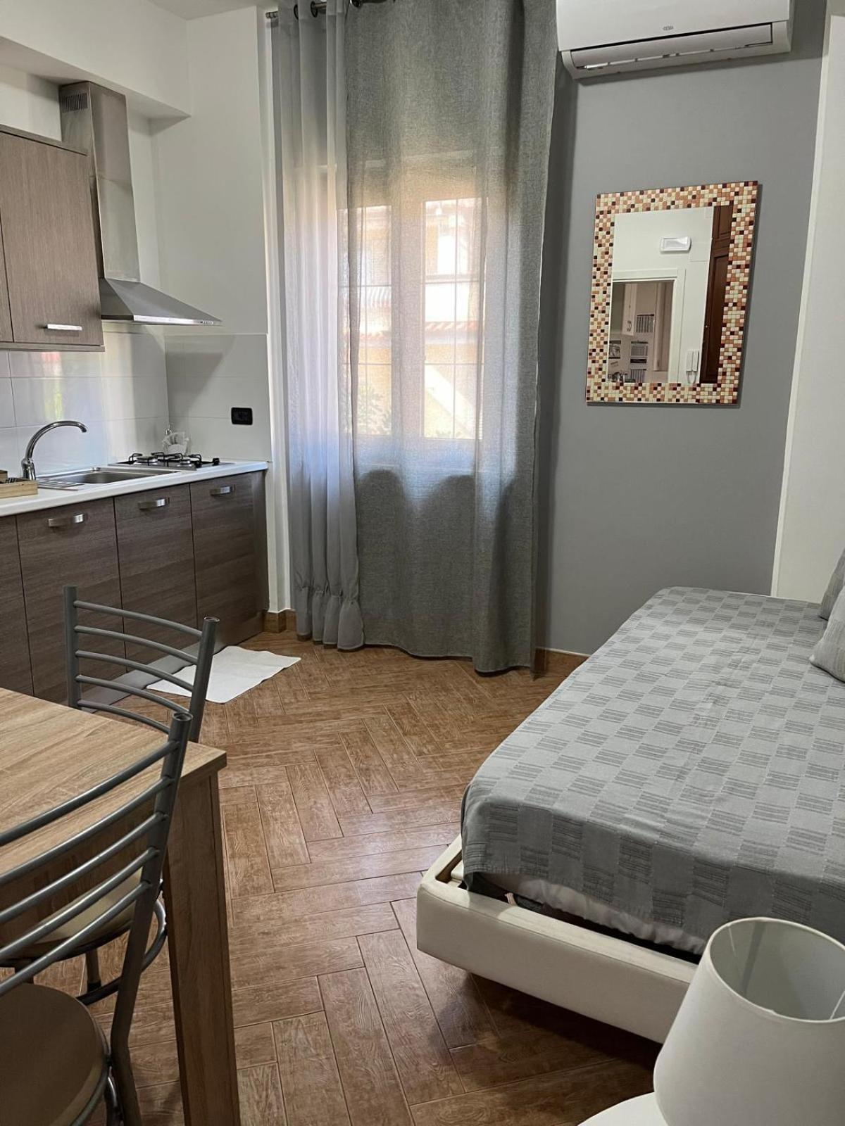 למזיה טרמה Lamezia Park Apartments מראה חיצוני תמונה